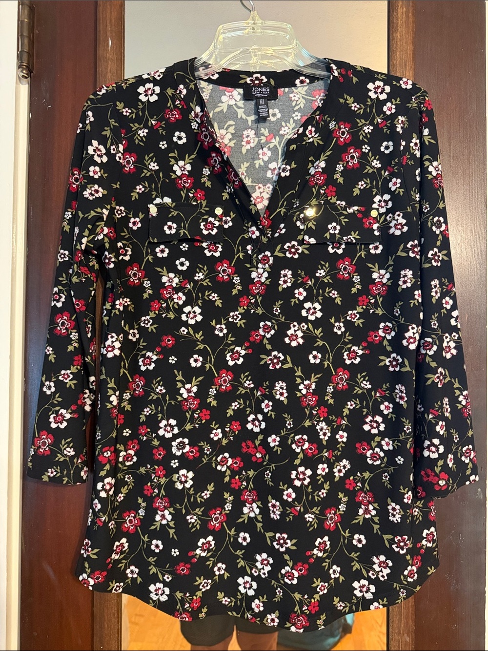 Jones New York Black Floral V-Neck Blouse with Red and White Flowers